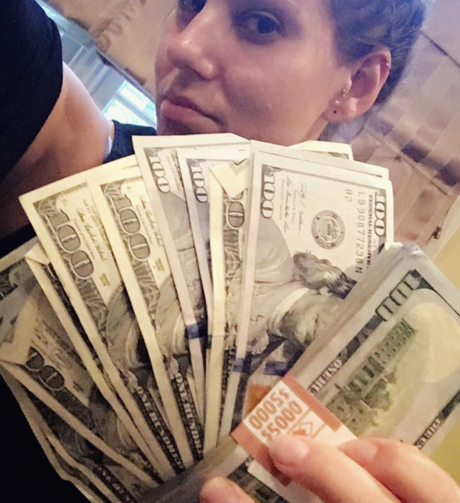 findom holding cash